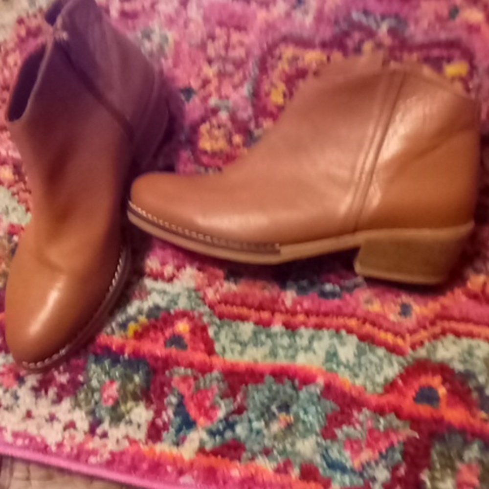 Marrowui Sanchez booties 7 half brown low heel base